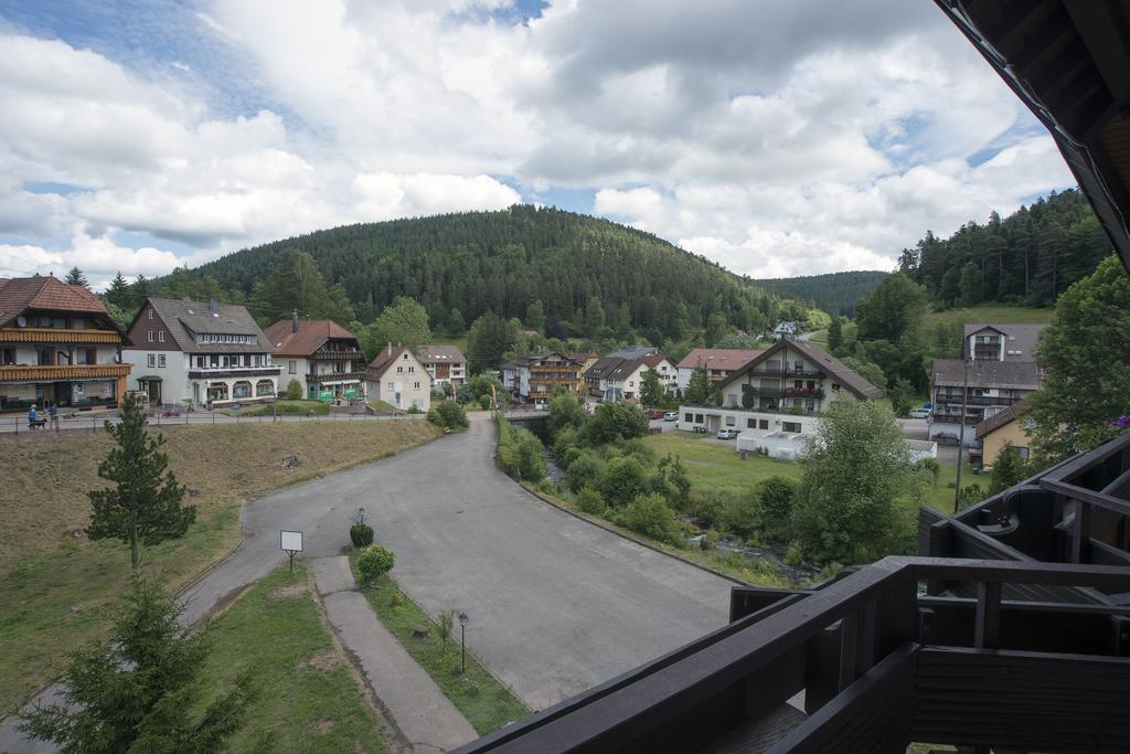 Hotel Enz Residenz Enzklösterle Exterior foto