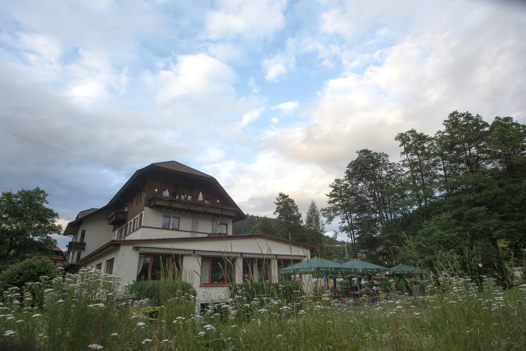 Hotel Enz Residenz Enzklösterle Exterior foto